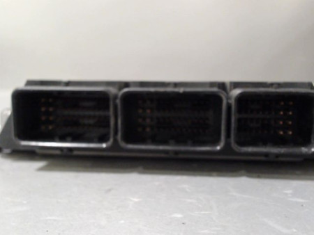 CALCULATEUR MOTEUR RENAULT LAGUNA