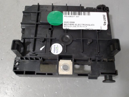 BOITE A FUSIBLES PEUGEOT 307