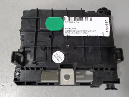 BOITE A FUSIBLES CITROEN C4
