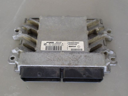 CALCULATEUR MOTEUR RENAULT CLIO
