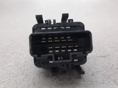 COMMANDE LEVE-GLACE PORTE AVG RENAULT CLIO