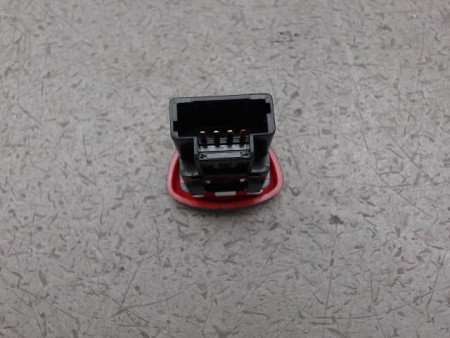 BOUTON DE WARNING RENAULT CLIO