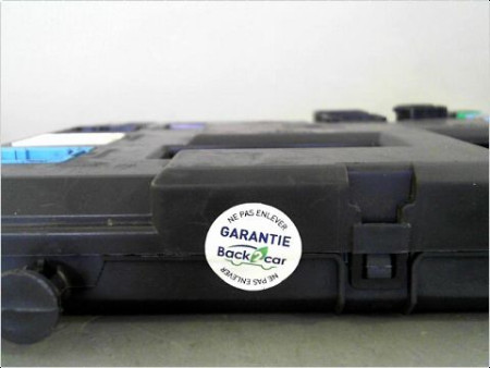 BOITIER GESTION HABITACLE PEUGEOT 207 06-13