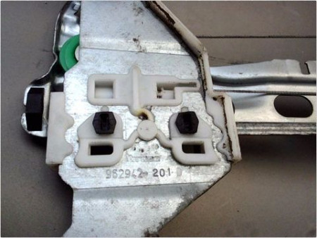 MECANISME LEVE-GLACE ARRIERE DROIT PEUGEOT 5008