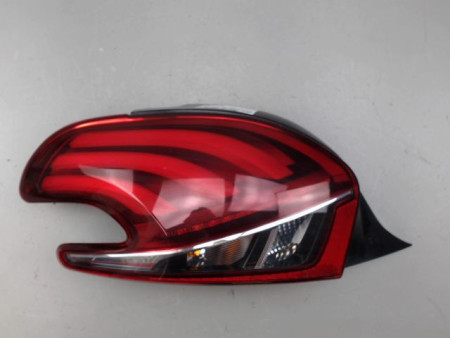 FEU ARRIERE GAUCHE  PEUGEOT 208
