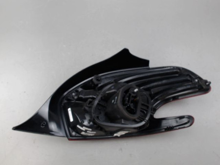 FEU ARRIERE GAUCHE  PEUGEOT 208