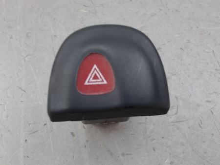 BOUTON DE WARNING RENAULT MEGANE