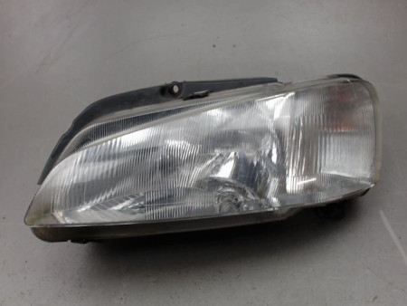 PHARE GAUCHE PEUGEOT 106