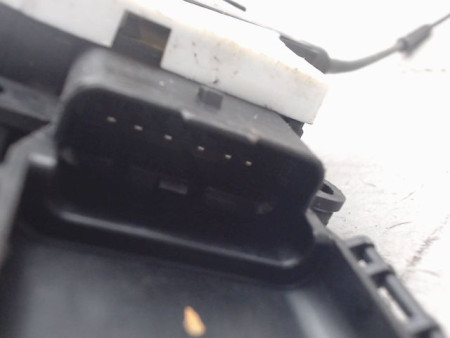 SYSTEME CONDAMNATION AVANT GAUCHE CITROEN C3