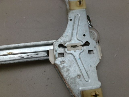 MECANISME LEVE-GLACE AVANT GAUCHE PEUGEOT 307