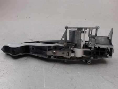 POIGNEE EXTERIEURE PORTE AVANT DROIT PEUGEOT PARTNER 120 L1