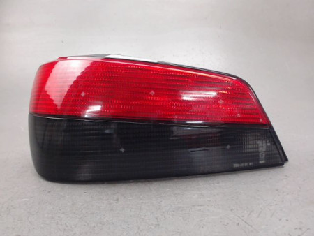 FEU ARRIERE GAUCHE  PEUGEOT 306