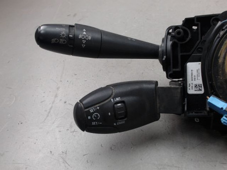 BLOC COMMODOS PEUGEOT 5008