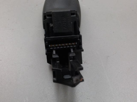 COMMANDE AUTORADIO PEUGEOT 308