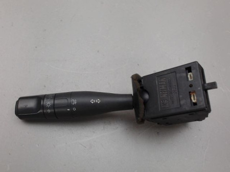 COMMANDE CLIGNOTANT PEUGEOT 106