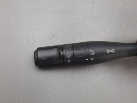 COMMANDE CLIGNOTANT PEUGEOT 106
