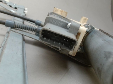 MECANISME LEVE-GLACE AVANT GAUCHE CITROEN XSARA