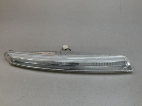 FEUX POSITION DROIT PEUGEOT 807