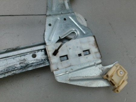 MECANISME LEVE-GLACE AVANT GAUCHE CITROEN C1