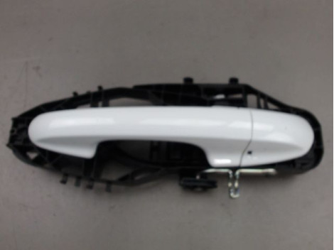 POIGNEE EXTERIEURE PORTE AVANT GAUCHE FORD PUMA
