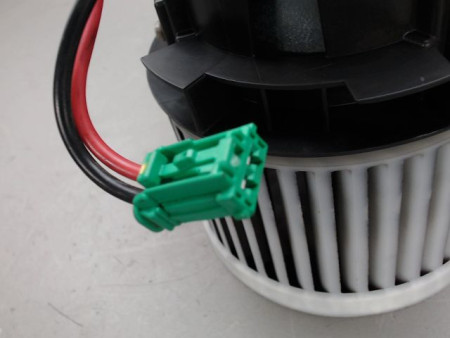 MOTEUR VENTILATEUR CHAUFFAGE PEUGEOT 308