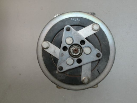 COMPRESSEUR AIR CONDITIONNE PEUGEOT 208