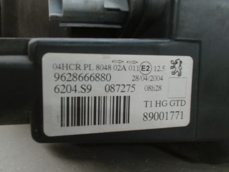 PHARE GAUCHE PEUGEOT 206