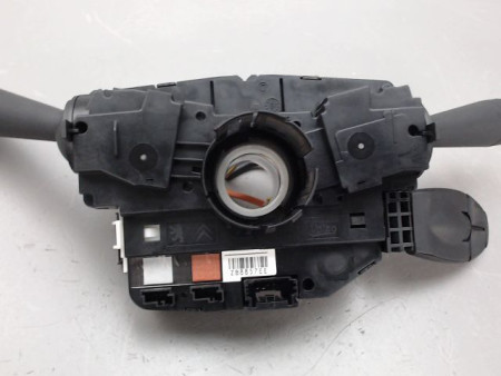 BLOC COMMODOS PEUGEOT 208