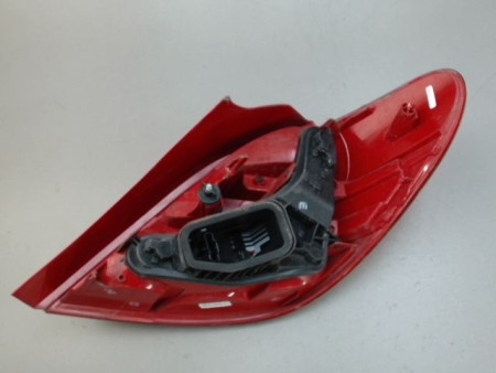 FEU ARRIERE GAUCHE  PEUGEOT 207