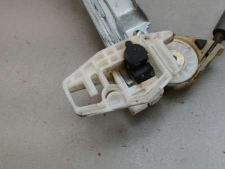 MECANISME LEVE-GLACE AVANT DROIT PEUGEOT 206