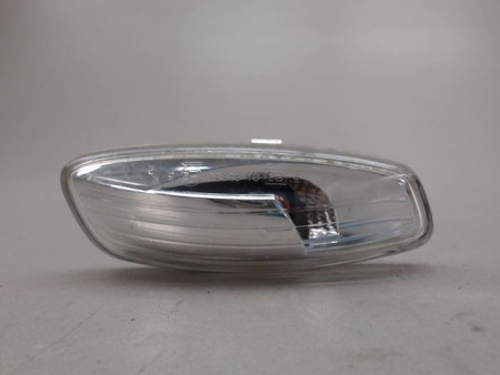 REPETITEUR RETROVISEUR DROIT PEUGEOT 308