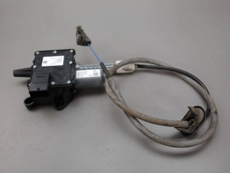 MOTEUR VERROUILLAGE FREIN A MAIN PEUGEOT 3008