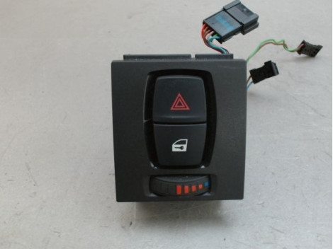 BOUTON DE WARNING B.M.W. SERIE 1