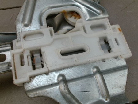 MECANISME LEVE-GLACE ARRIERE GAUCHE PEUGEOT 308