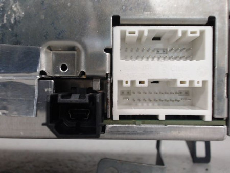ECRAN GPS NISSAN QASHQAI