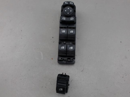 COMMANDE LEVE-GLACE PORTE AVG RENAULT MEGANE