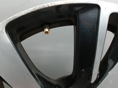 JANTE ALUMINIUM PEUGEOT 2008