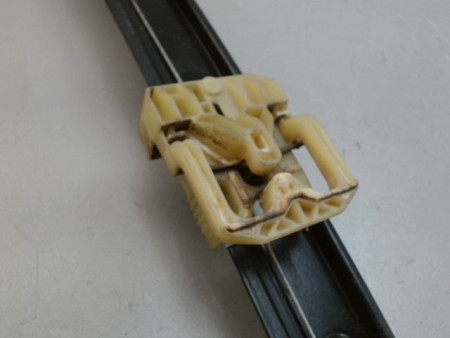 MECANISME LEVE-GLACE AVANT GAUCHE AUDI A1
