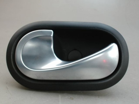 POIGNEE INTERIEURE PORTE AVANT GAUCHE RENAULT MODUS
