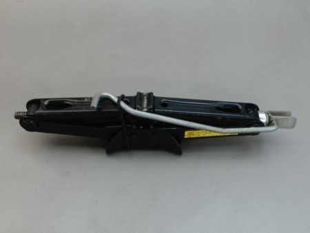 CRIC DACIA SANDERO