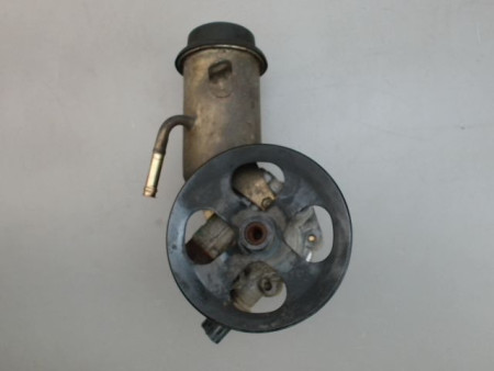POMPE DIRECTION ASSISTEE TOYOTA YARIS