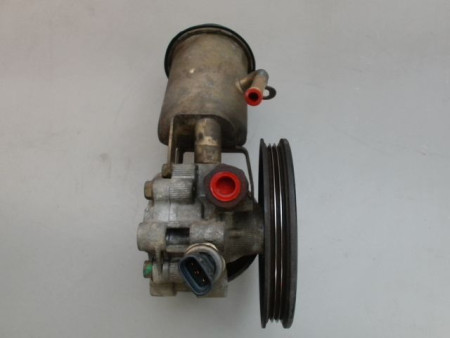 POMPE DIRECTION ASSISTEE TOYOTA YARIS