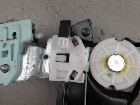 MECANISME LEVE-GLACE AVANT GAUCHE NISSAN QASHQAI