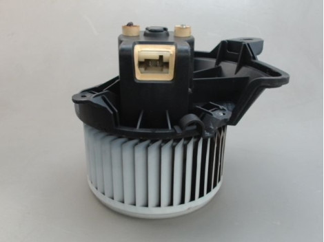 MOTEUR VENTILATEUR CHAUFFAGE FIAT PUNTO