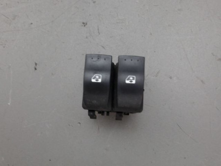 COMMANDE LEVE-GLACE PORTE AVG RENAULT CLIO