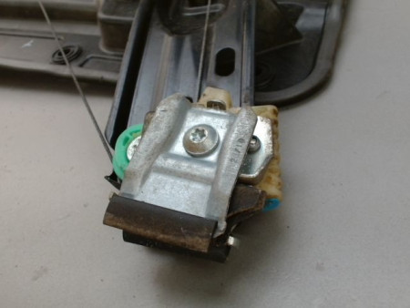 MECANISME LEVE-GLACE AVANT DROIT VOLKSWAGEN GOLF