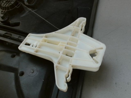 MECANISME LEVE-GLACE ARRIERE GAUCHE VOLKSWAGEN GOLF