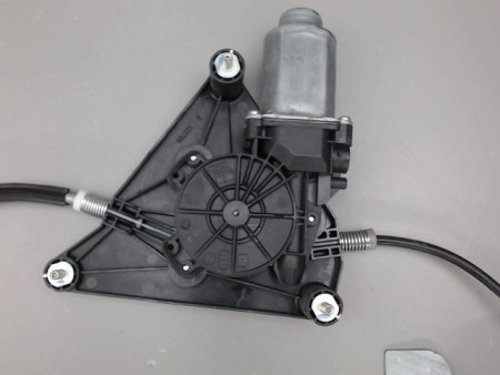 MECANISME LEVE-GLACE AVANT DROIT PEUGEOT 108