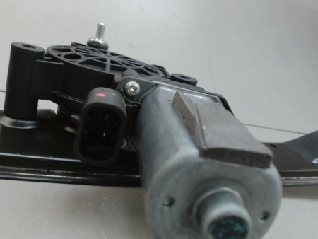 MECANISME LEVE-GLACE AVANT GAUCHE FIAT PUNTO