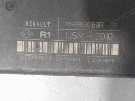 BOITE A FUSIBLES RENAULT MEGANE